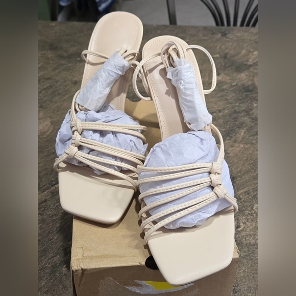 Juliet Holy Womens Lace Up Sandals #760 - Picture 2 of 12